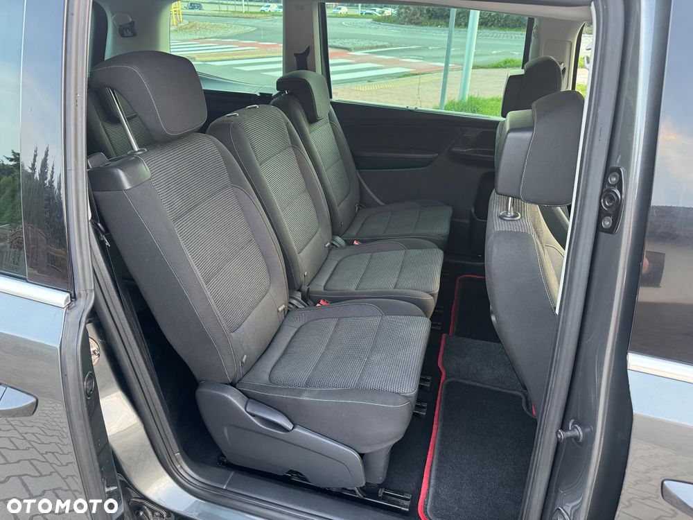 Volkswagen Sharan - 25