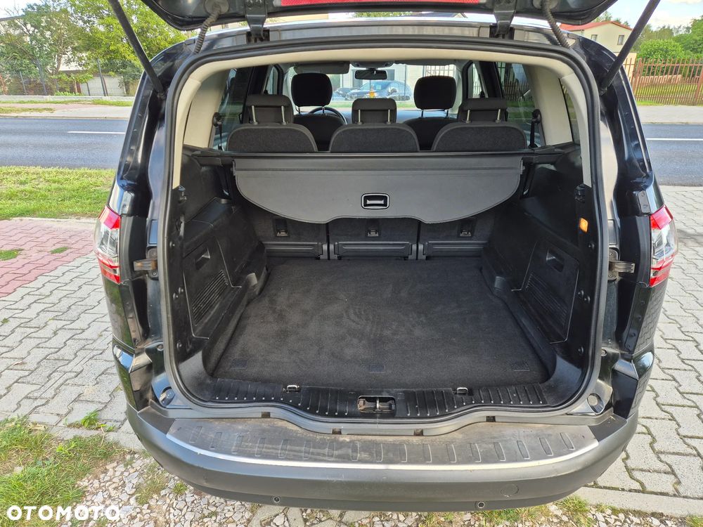 Ford S-Max 2.0 TDCi DPF Titanium - 12