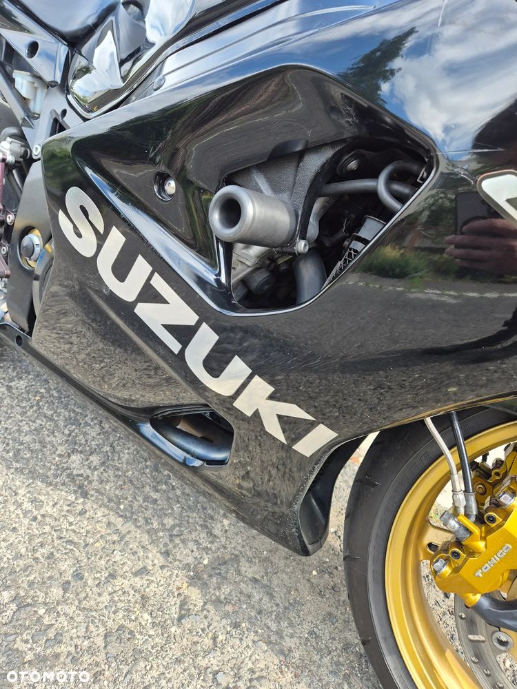 Suzuki GSX-R - 8