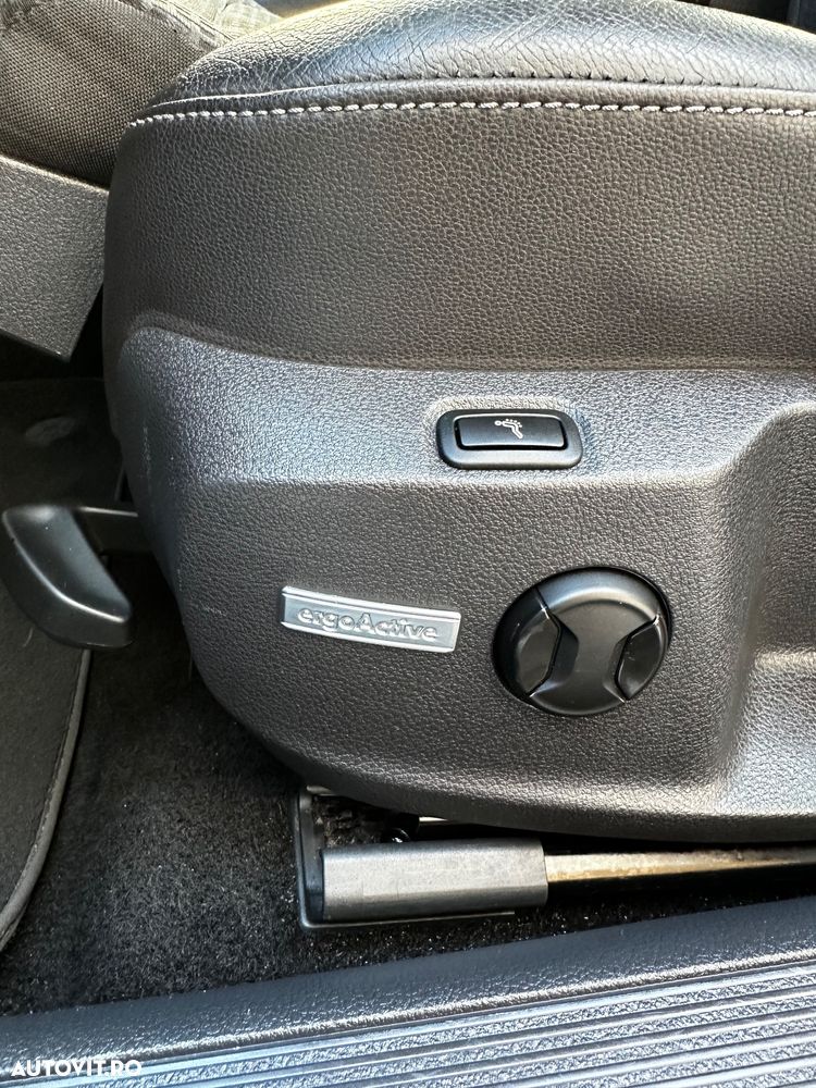 Volkswagen Golf 1.2 TSI Highline DSG BlueMotion Technology - 14