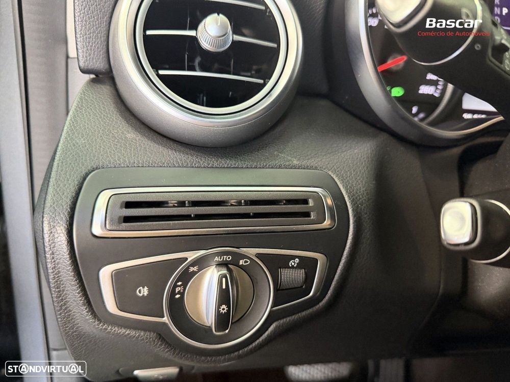 Mercedes-Benz C 220 BlueTEC Avantgarde+ Aut. - 26