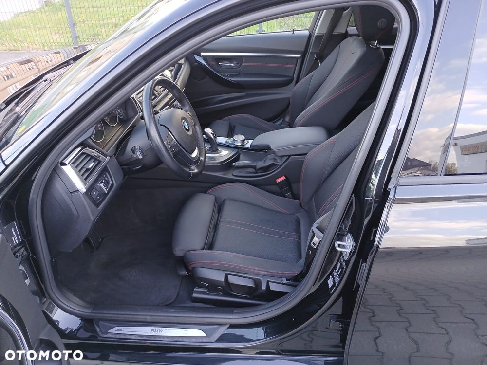 BMW Seria 3 320i GPF M Sport Shadow sport - 13