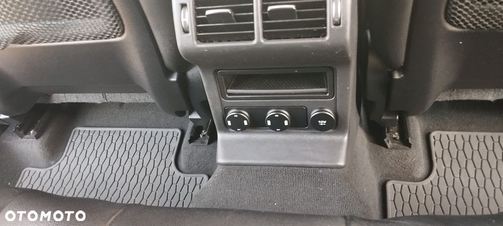 Jaguar F-Pace 2.0 i4D RWD Pure - 4