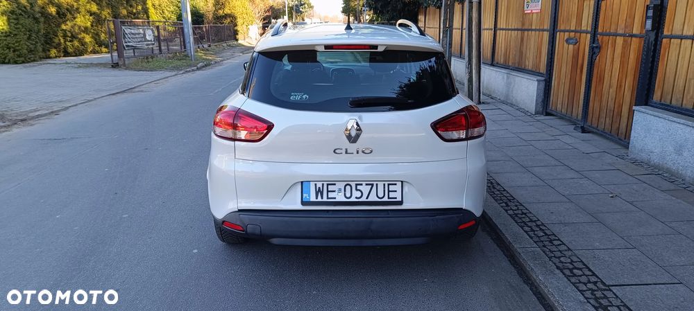 Renault Clio 1.2 16V Life - 5