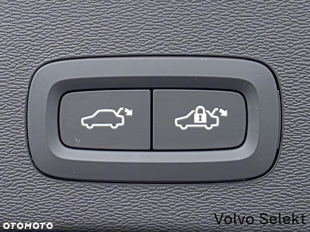 Volvo C40 - 19
