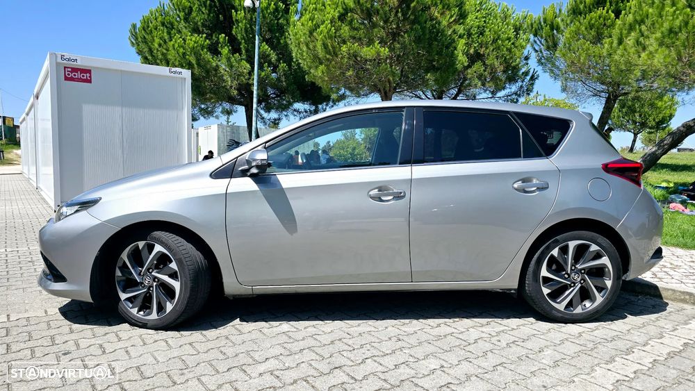 Toyota Auris 1.2T Comfort+Pack Techno +P.Sport - 16