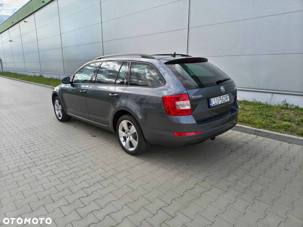 Skoda Octavia - 3