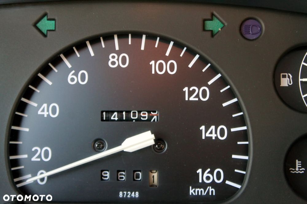 Daihatsu Cuore GL - 13