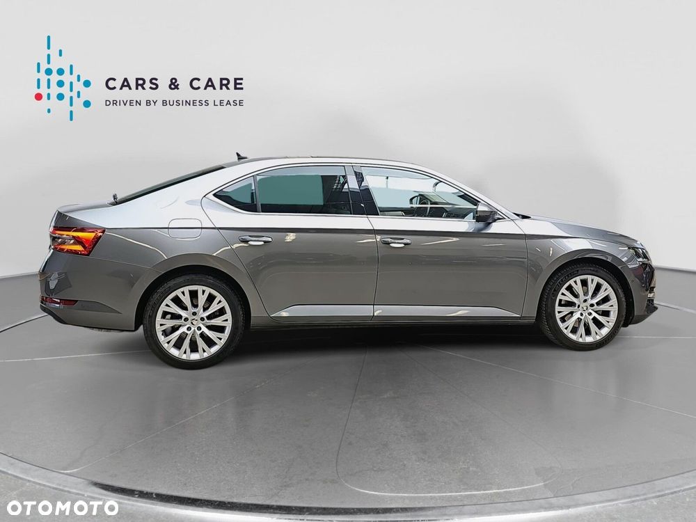 Skoda Superb 2.0 TSI Style DSG - 23