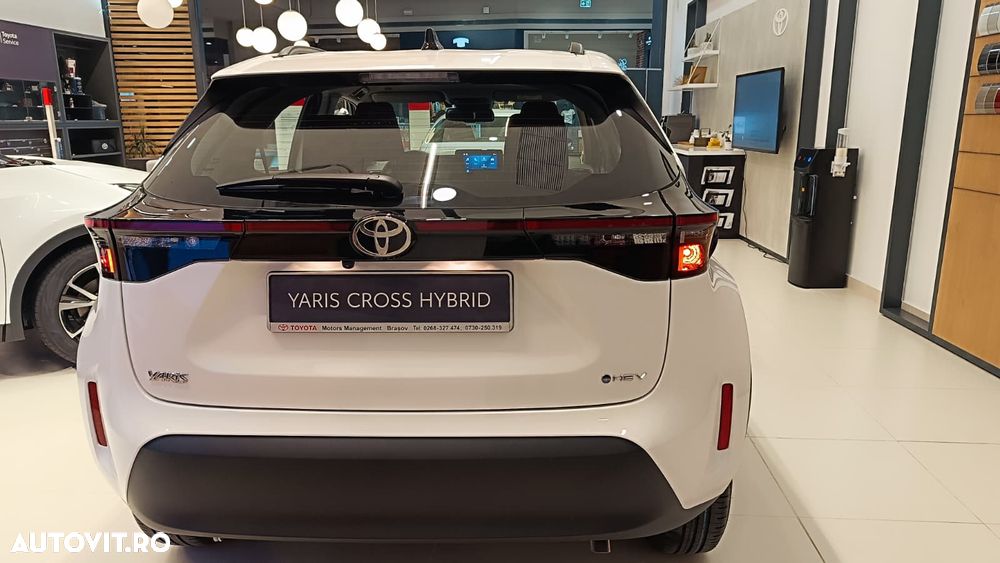 Toyota Yaris Cross 1.5 VVT-i HSD 4x2 Active - 5