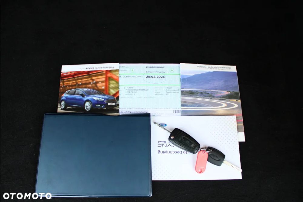 Ford Focus 1.6 TDCi DPF Ambiente - 32