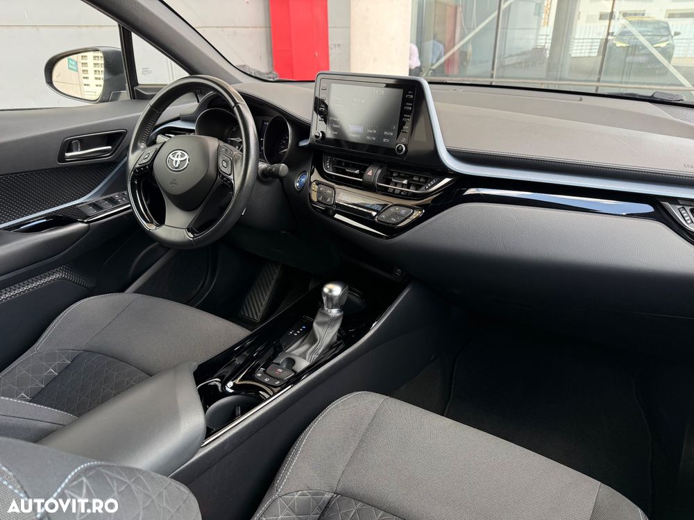 Toyota C-HR 2.0 Style Selection - 18