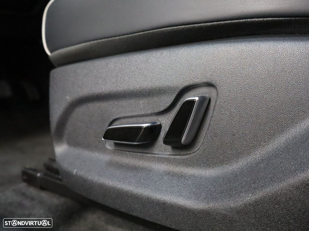 BYD Dolphin 60.4 kWh Comfort - 23