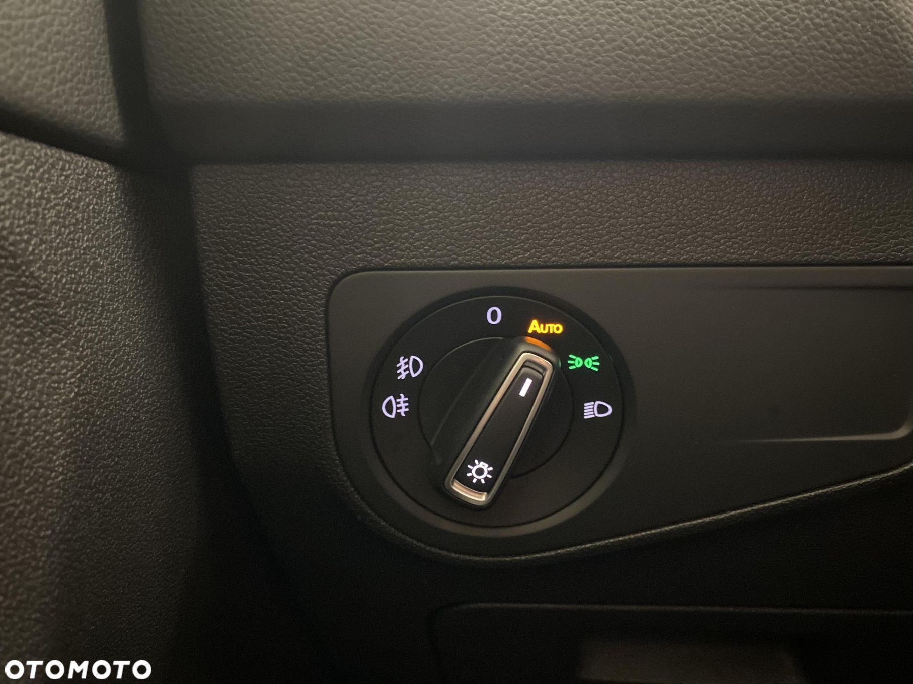Volkswagen Tiguan - 15