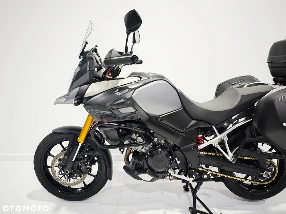 Suzuki V-STROM - 20