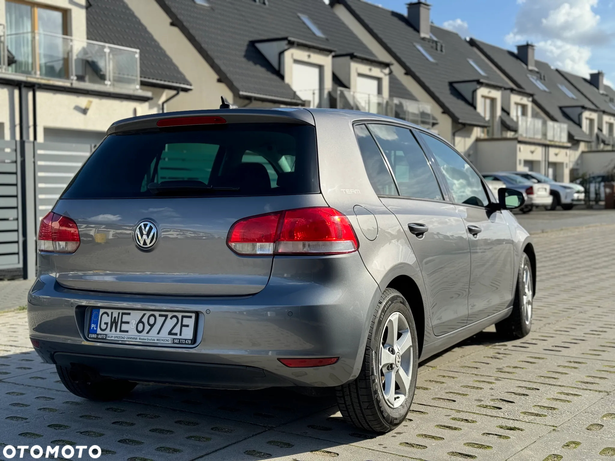 Volkswagen Golf VI 1.4 TSI Highline DSG - 4