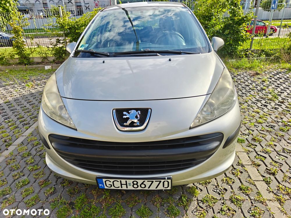 Peugeot 207 1.4 Presence - 11