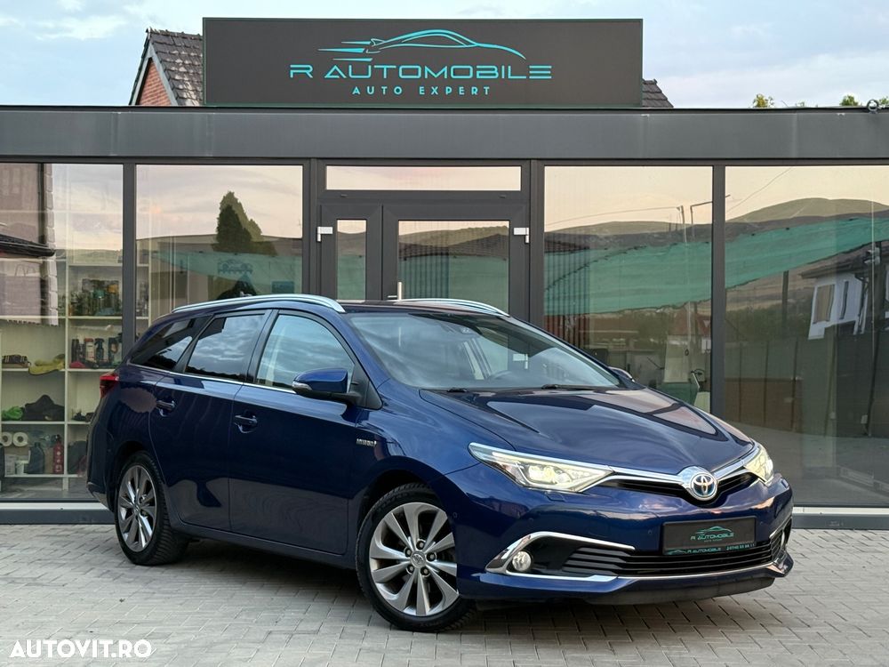 Toyota Auris 1.8 VVT-i Automatik Design Edition