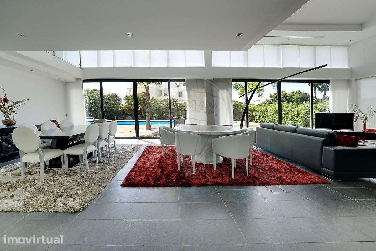 Moradia T5 para venda - Grande imagem: 3/16