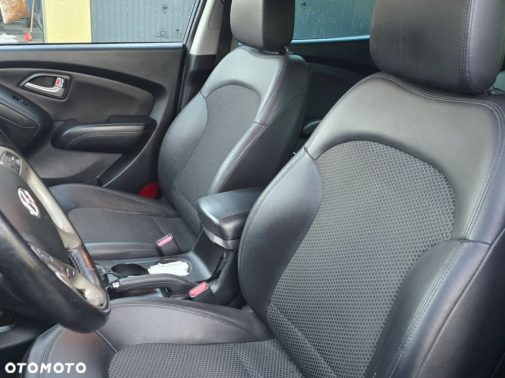 Hyundai ix35 1.7 CRDi Classic 2WD - 11