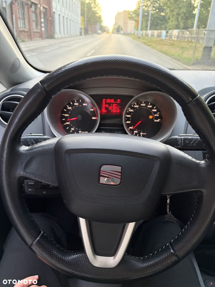 Seat Ibiza 1.4 16V Style - 6