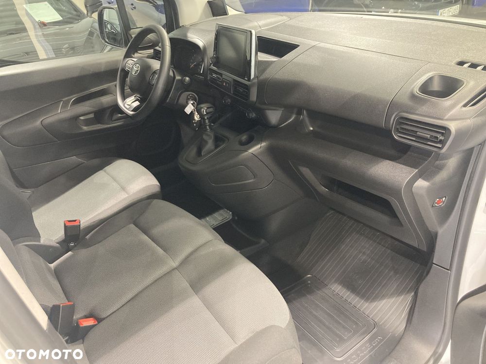Toyota PROACE CITY - 9