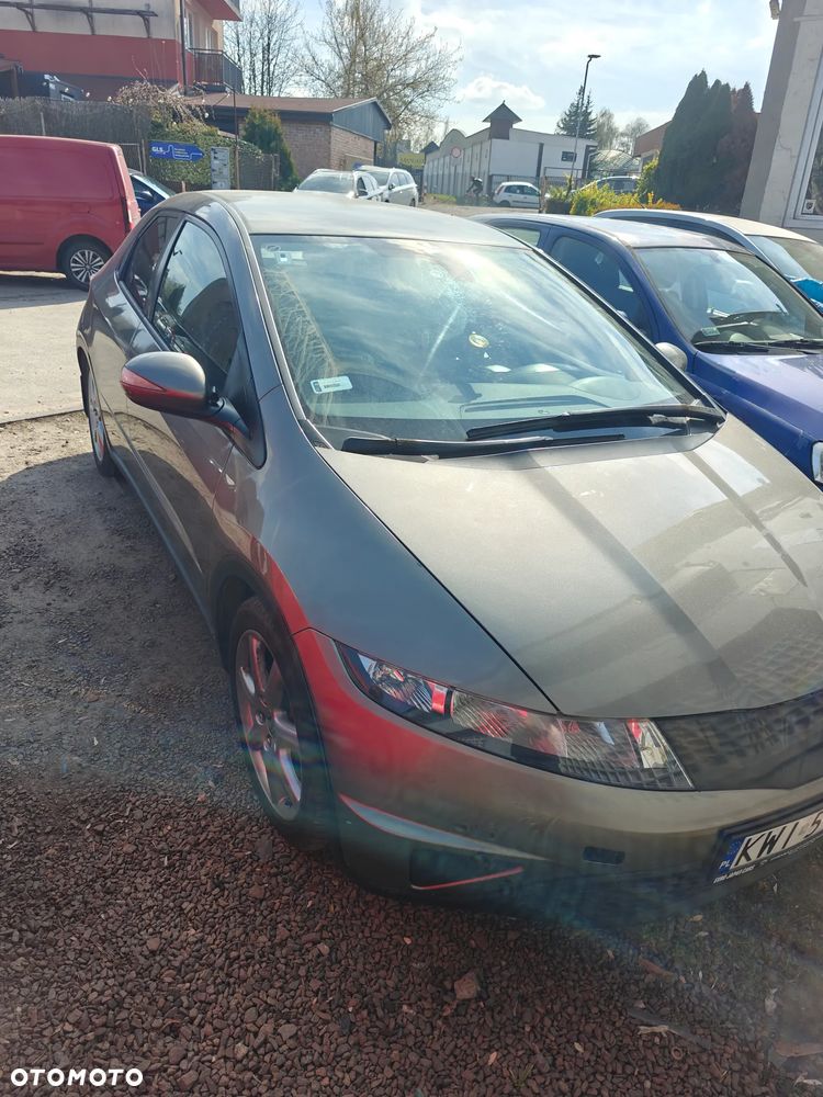 Honda Civic 1.8 Comfort - 6