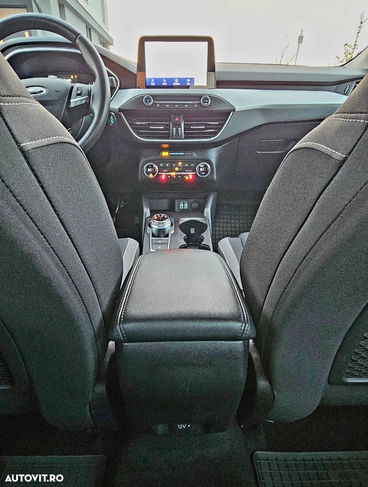 Ford Focus 1.5 EcoBlue Titanium Business - 20