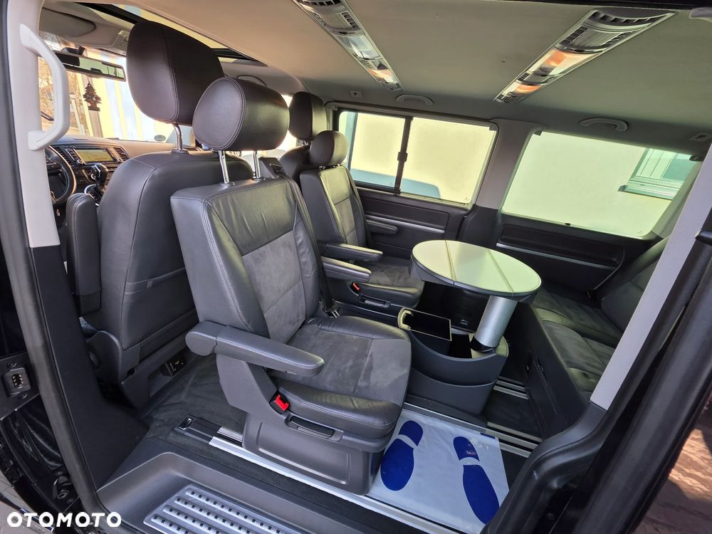 Volkswagen Multivan - 35