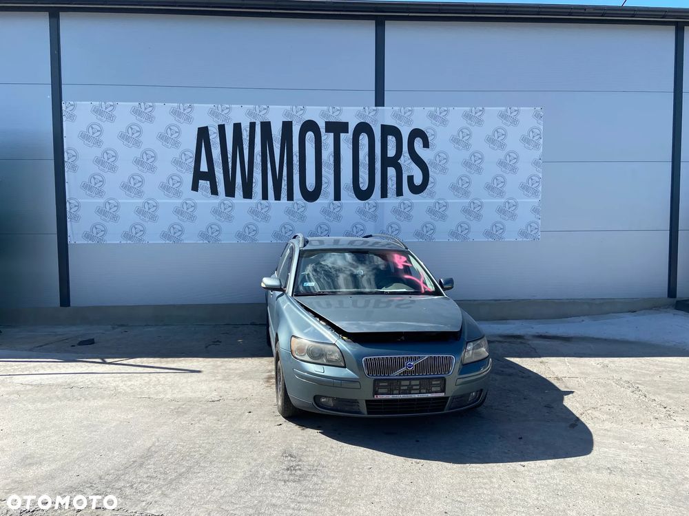 VOLVO V50 2004 *SAMOCHÓD NA CZĘŚCI* 2205 MASKA LAMPA DRZWI LUSTERKO ZDERZAK GRILL BŁOTNIK KLAPA BELKA PRAWE LEWE PRZÓD TYŁ - 2