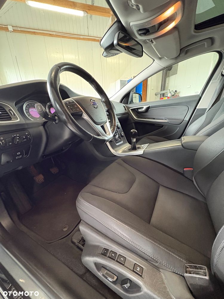 Volvo V60 D3 - 5