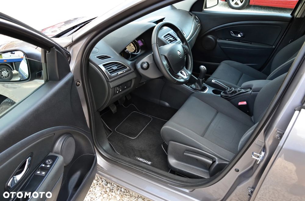Renault Megane 1.6 16V 110 Dynamique - 8