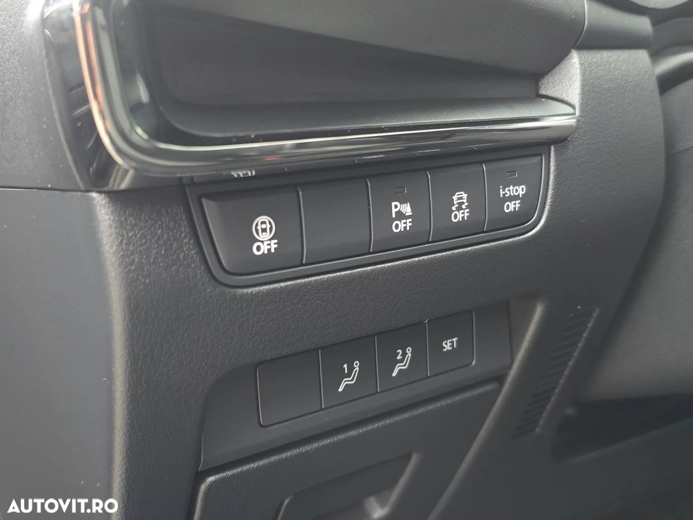 Mazda 3 e-Skyactiv X186 AT MHEV GT+ - 13