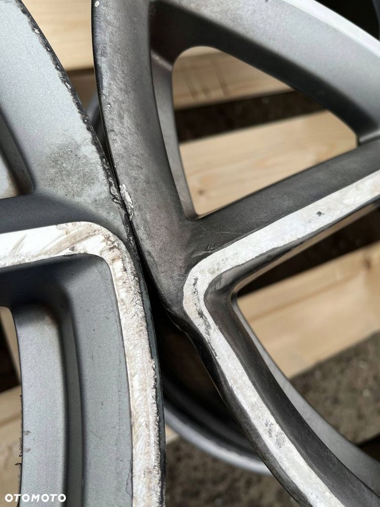 AUDI A4 B9 ALU FELGI R19 AUDI SPORT KOMPLET ET 40 8W0601025EA - 10