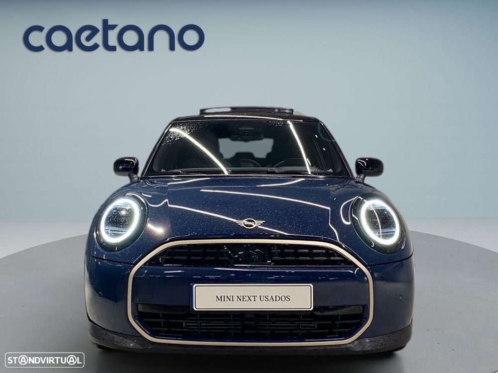 MINI 5 Portas Cooper Auto - 18