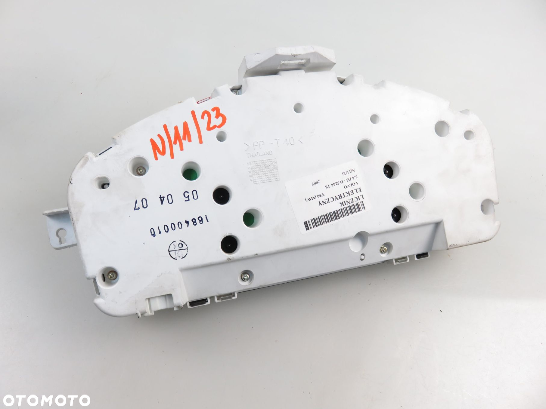 LICZNIK VOLVO V50 (MW) 2.4 D5 - D 5244 T8 30765311 - 8
