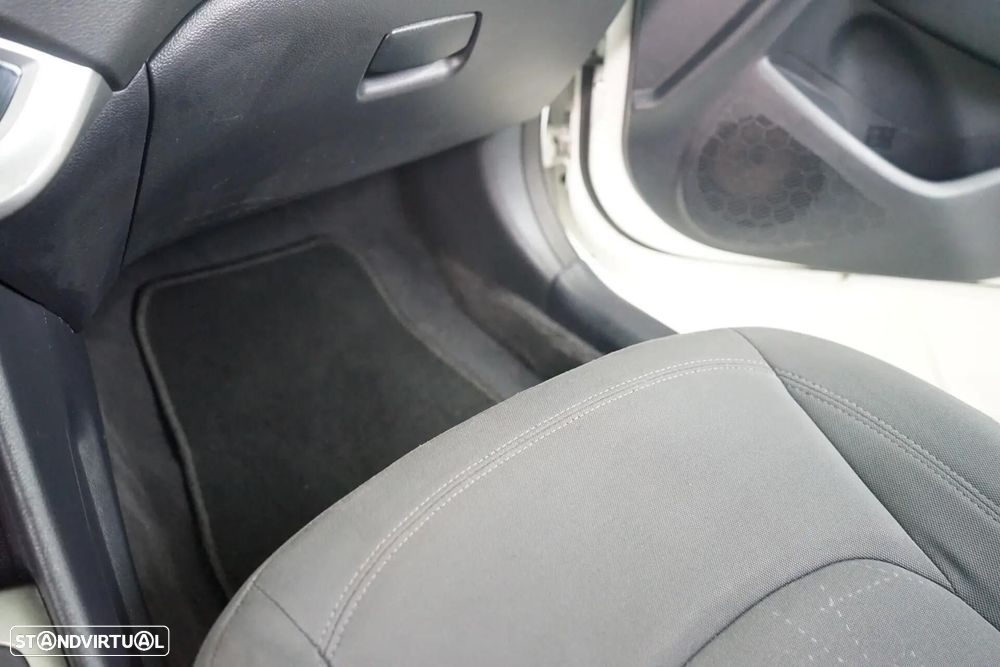 Kia Rio 1.1 CRDi LX - 29