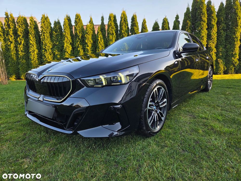 BMW Seria 5 520d xDrive - 36