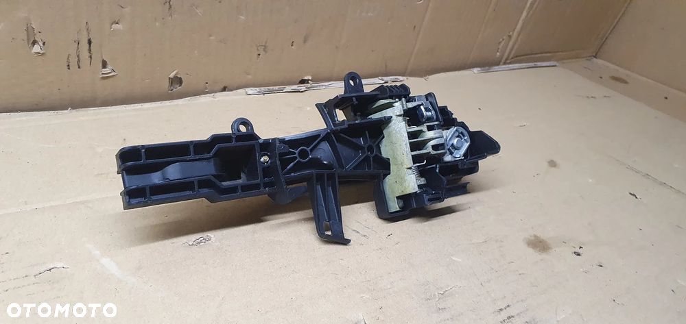 Klamka lewy przód przednia lewa BMW 1 E81 E87 668/9 - 8