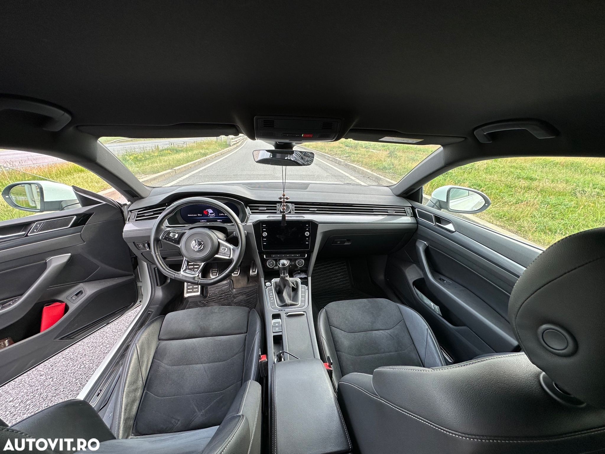 Volkswagen ARTEON 2.0 TDI R-Line - 18
