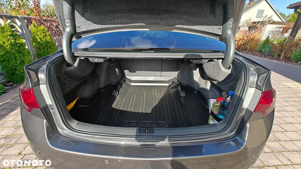 Honda Accord 2.0 Elegance - 15