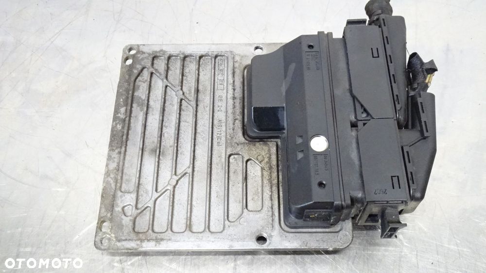 KOMPUTER SILNIKA MERCEDES-BENZ C 200 KOMPRESSOR 1.8 A2711531779 - 1