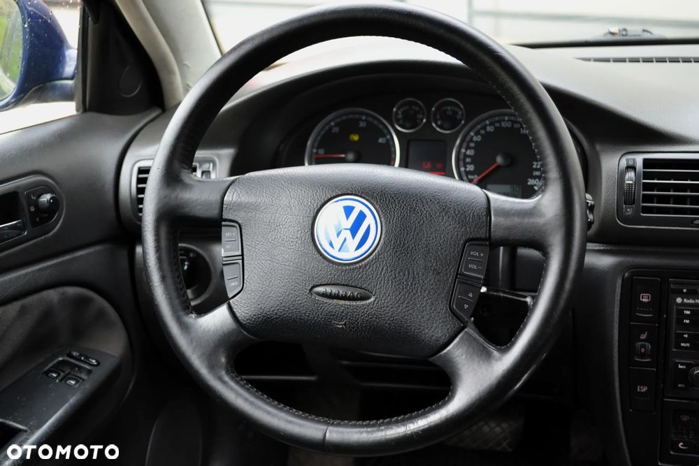Volkswagen Passat Variant 1.9 TDI Comfortline Tiptr - 20