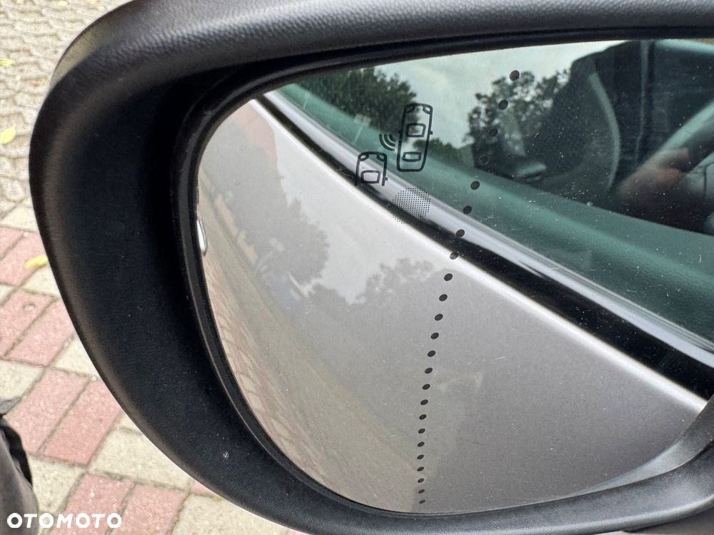Renault Captur - 10