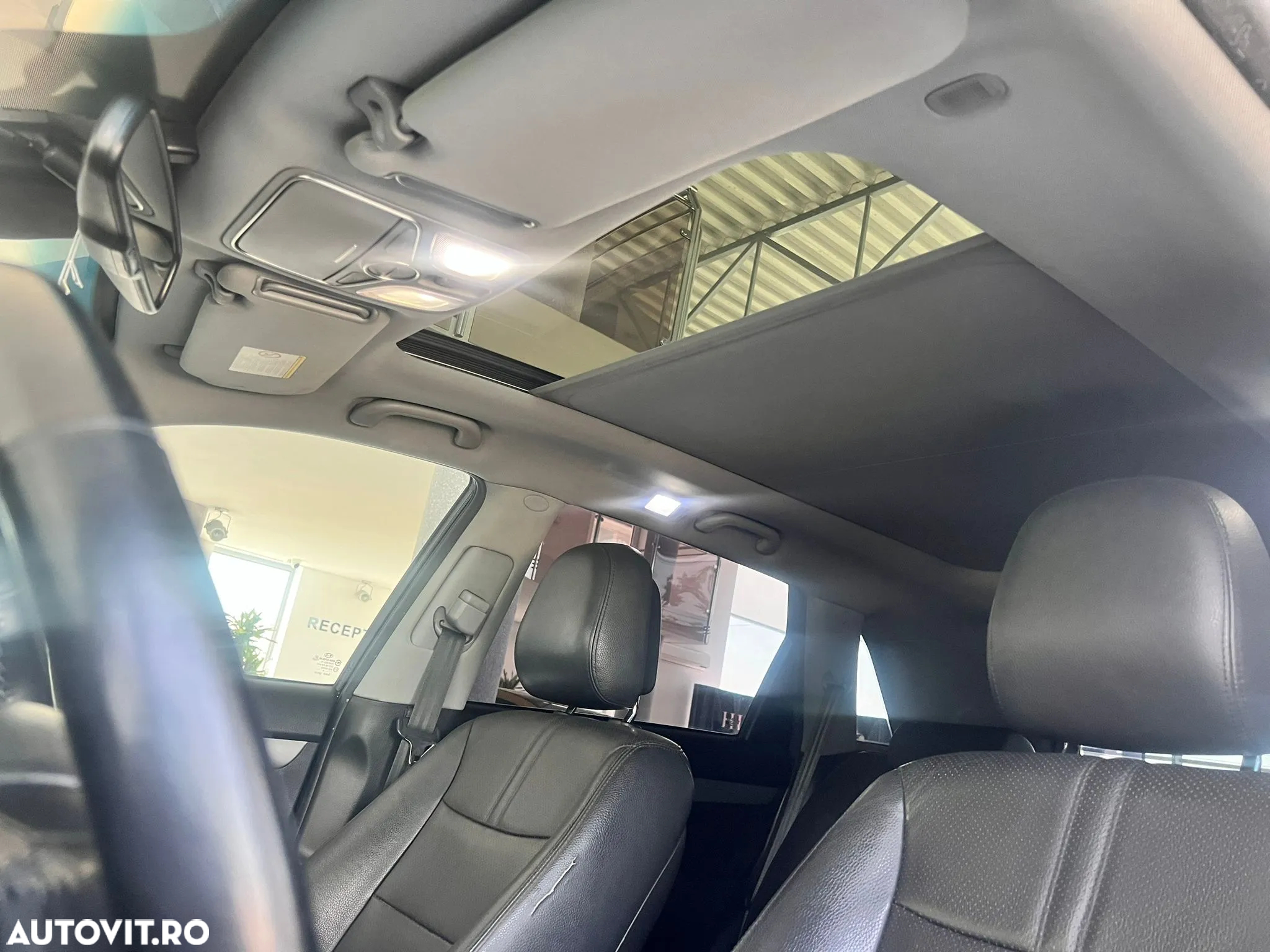 Kia Sorento - 28
