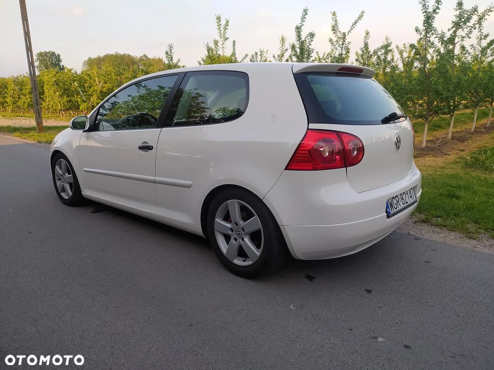 Volkswagen Golf 1.4 FSI Sportline - 38