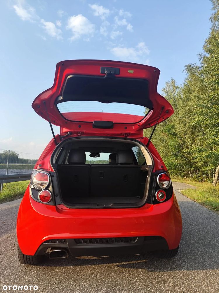 Chevrolet Aveo - 8