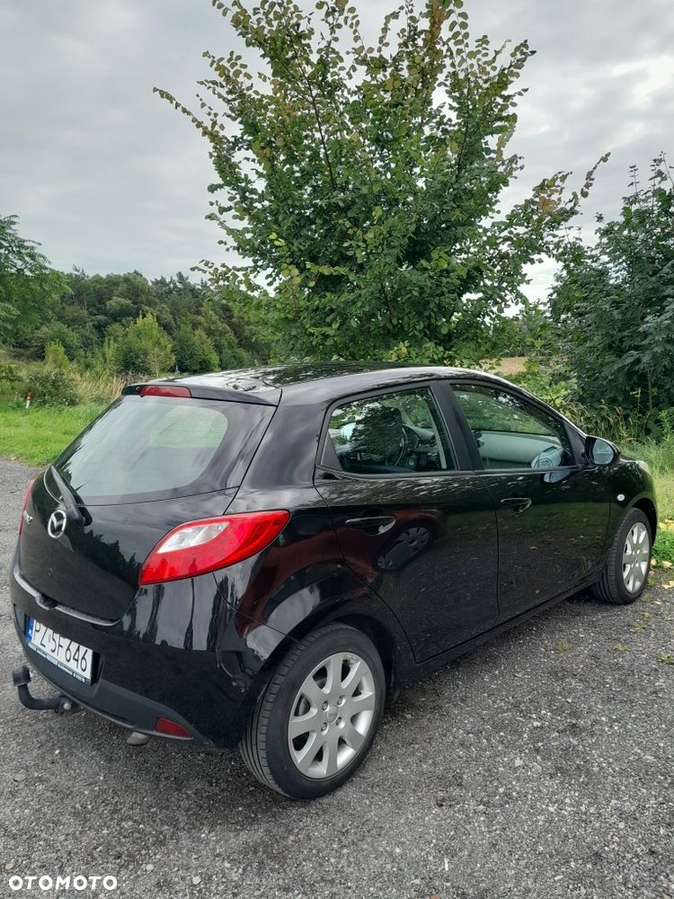 Mazda 2 - 4
