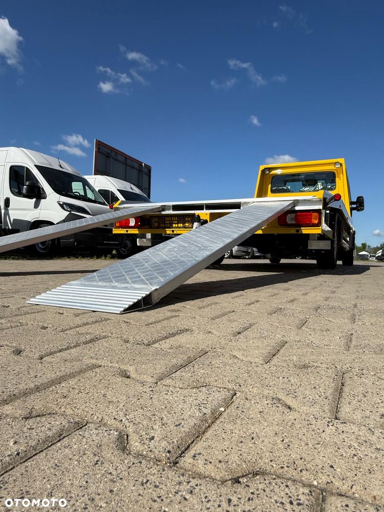 Iveco OSTATNIA W TEJ CENIE - OD RĘKI - SKRZYNIA AUTOMAT HAK 3500kg - 18