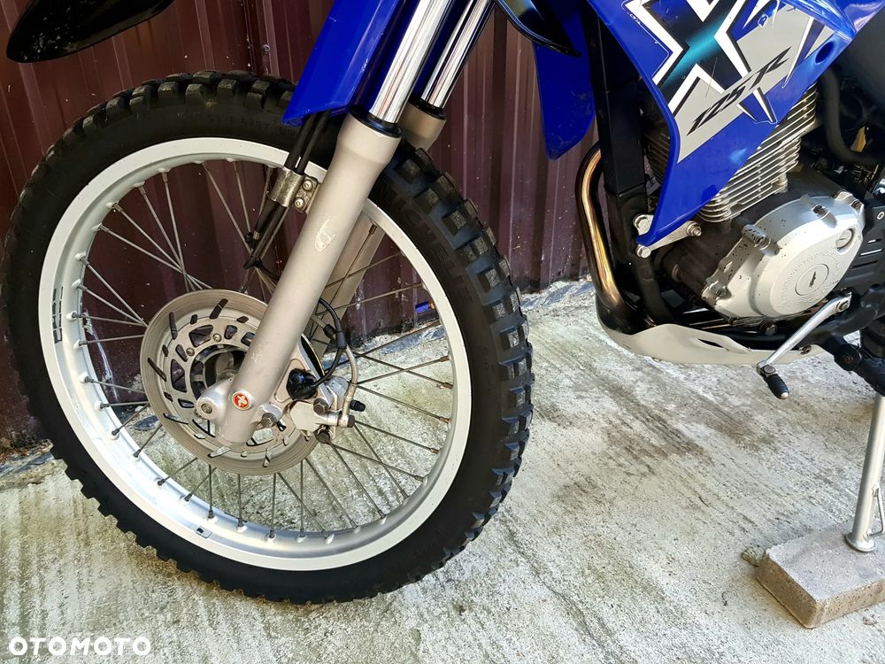 Yamaha XT - 4